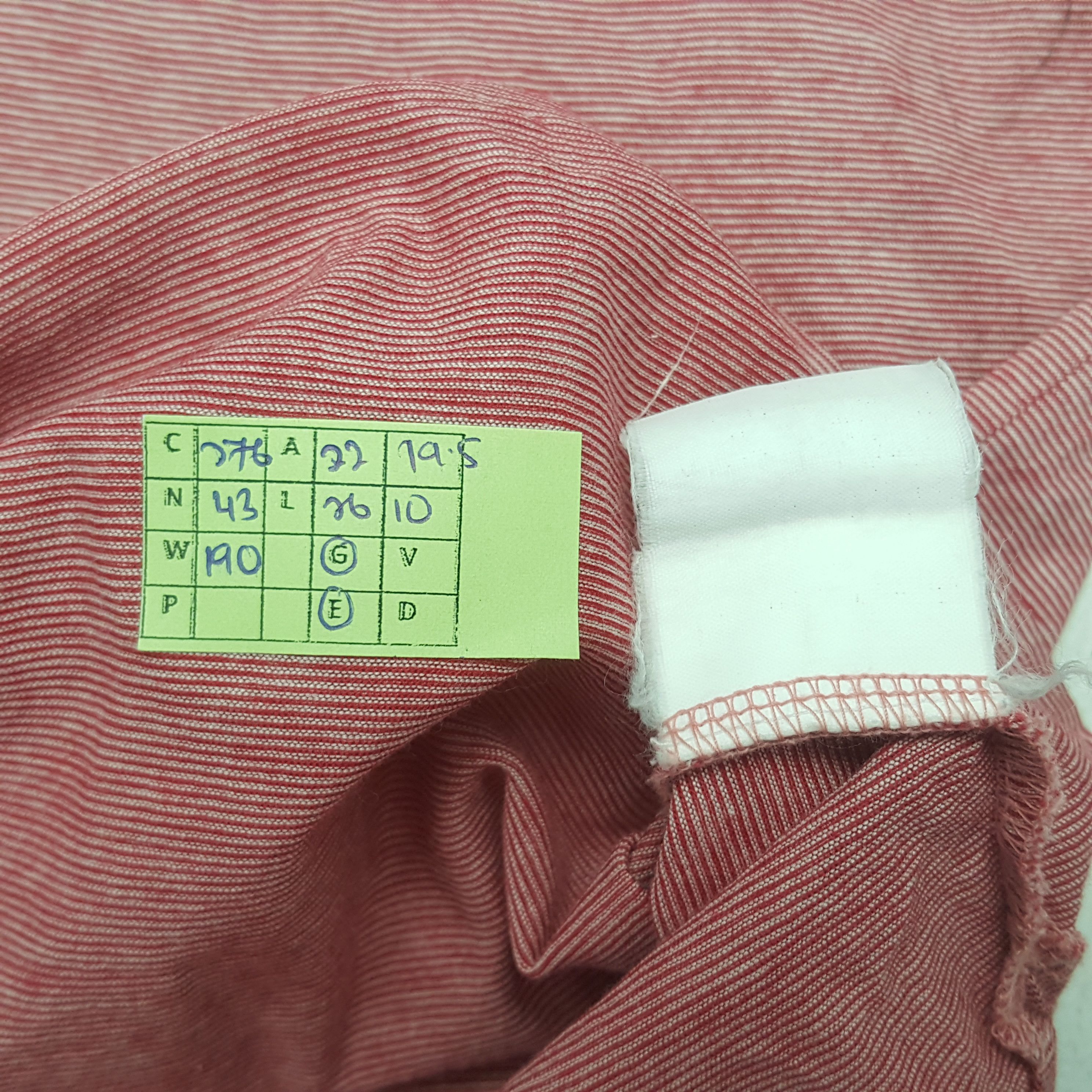 Burberry × Vintage Vintage Burberry London Designer Brand Polos Size US L / EU 52-54 / 3 - 5 Thumbnail