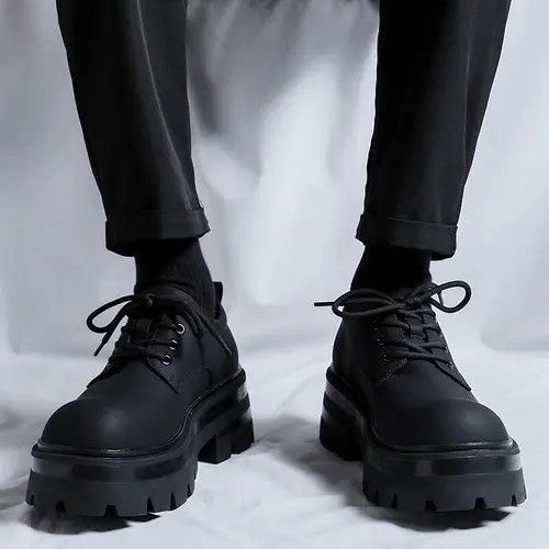 Designer Black Chunky PU Leather Boots Size US 8 / EU 41 - 2 Thumbnail