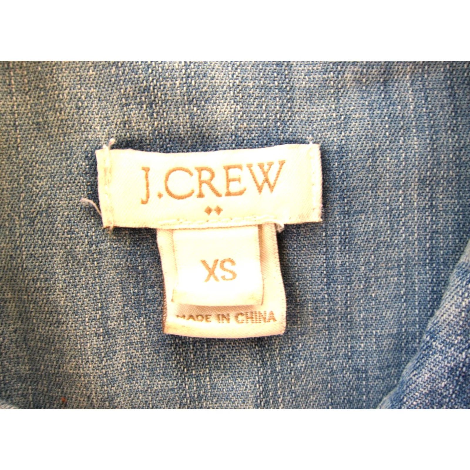 J.Crew J.CREW 100% Cotton Blue Denim Jean Snap Collared Long Sleeve Shirt Women XS Denim Shirt XS Womens Blue 100% Cotton Denim Shirt J.CREW Size XS / US 0-2 / IT 36-38 - 4 Thumbnail