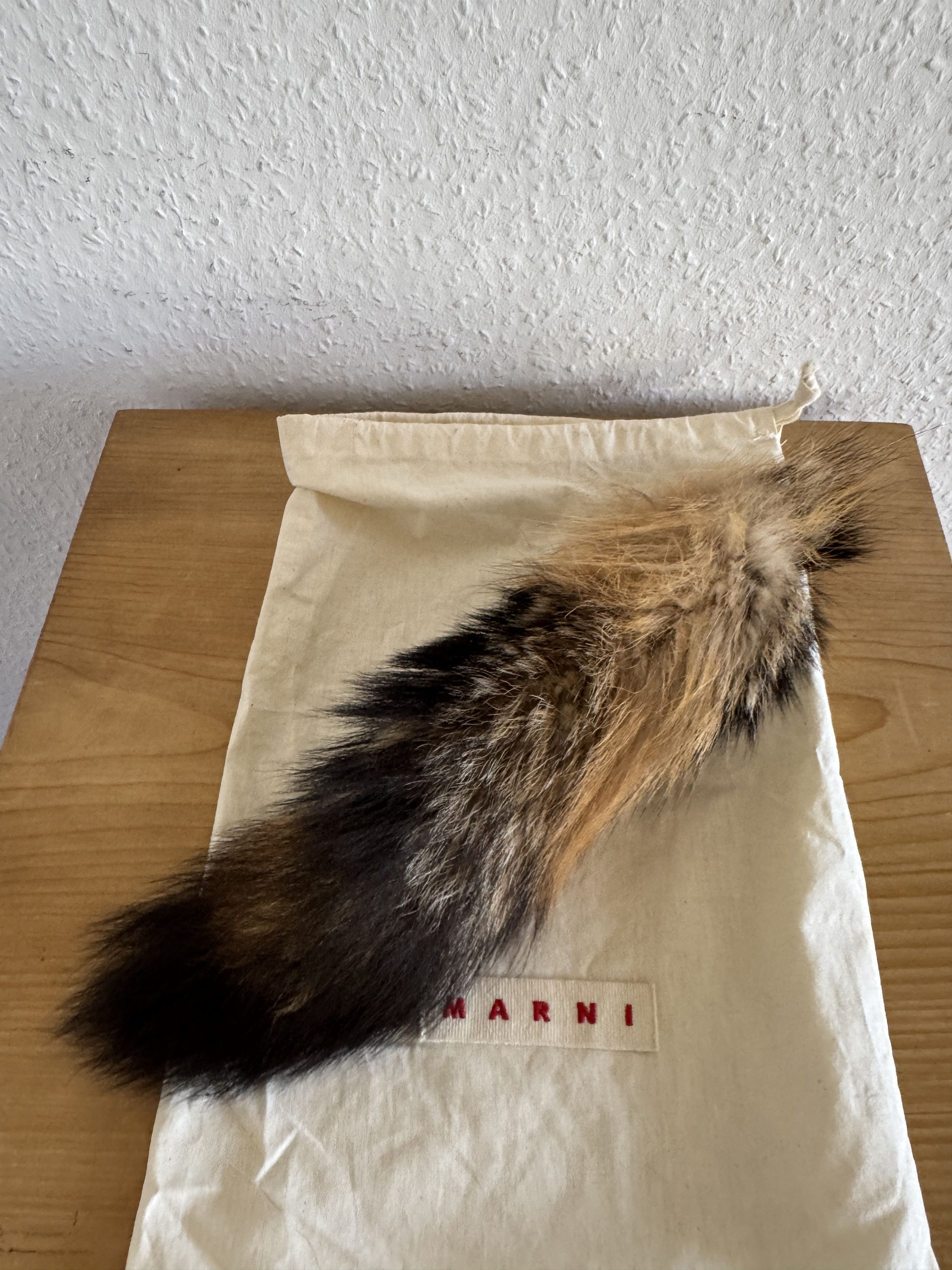 Marni Luxurious Fox Fur Tail Charm Size ONE SIZE - 1 Thumbnail