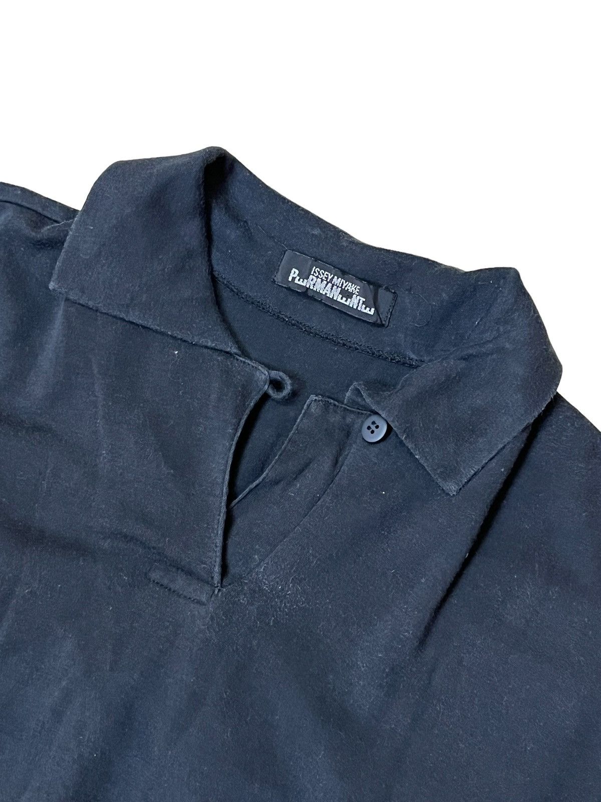 Issey Miyake ICONIC🔥VINTAGE ISSEY MIYAKE PERMANENTE LONGSLEEVE POLO SHIRT Size US S / EU 44-46 / 1 - 4 Thumbnail