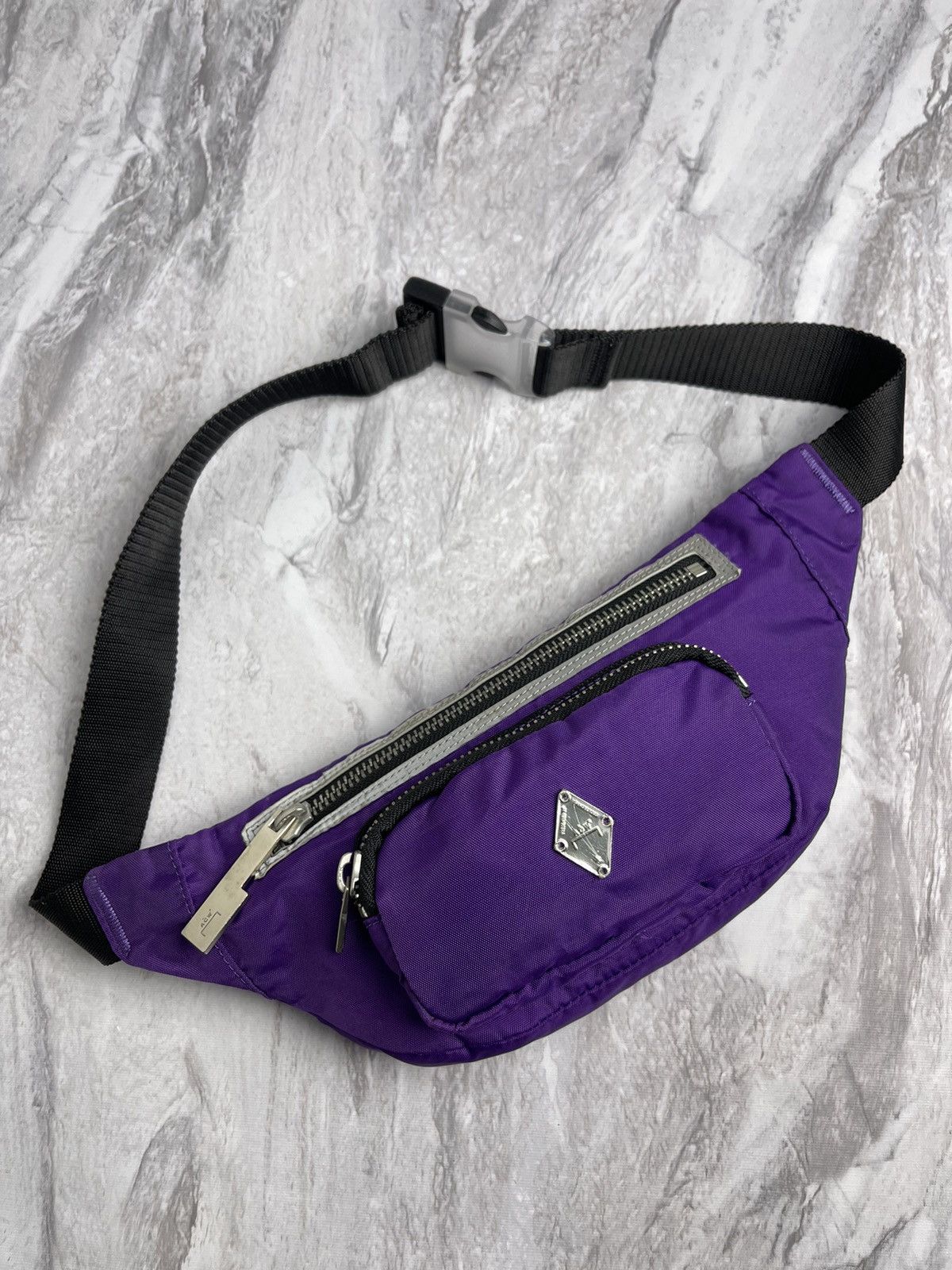 A-COLD-WALL* A-COLD-WALL* Logo Plaque Purple Crossbody Bag Size ONE SIZE - 5 Thumbnail