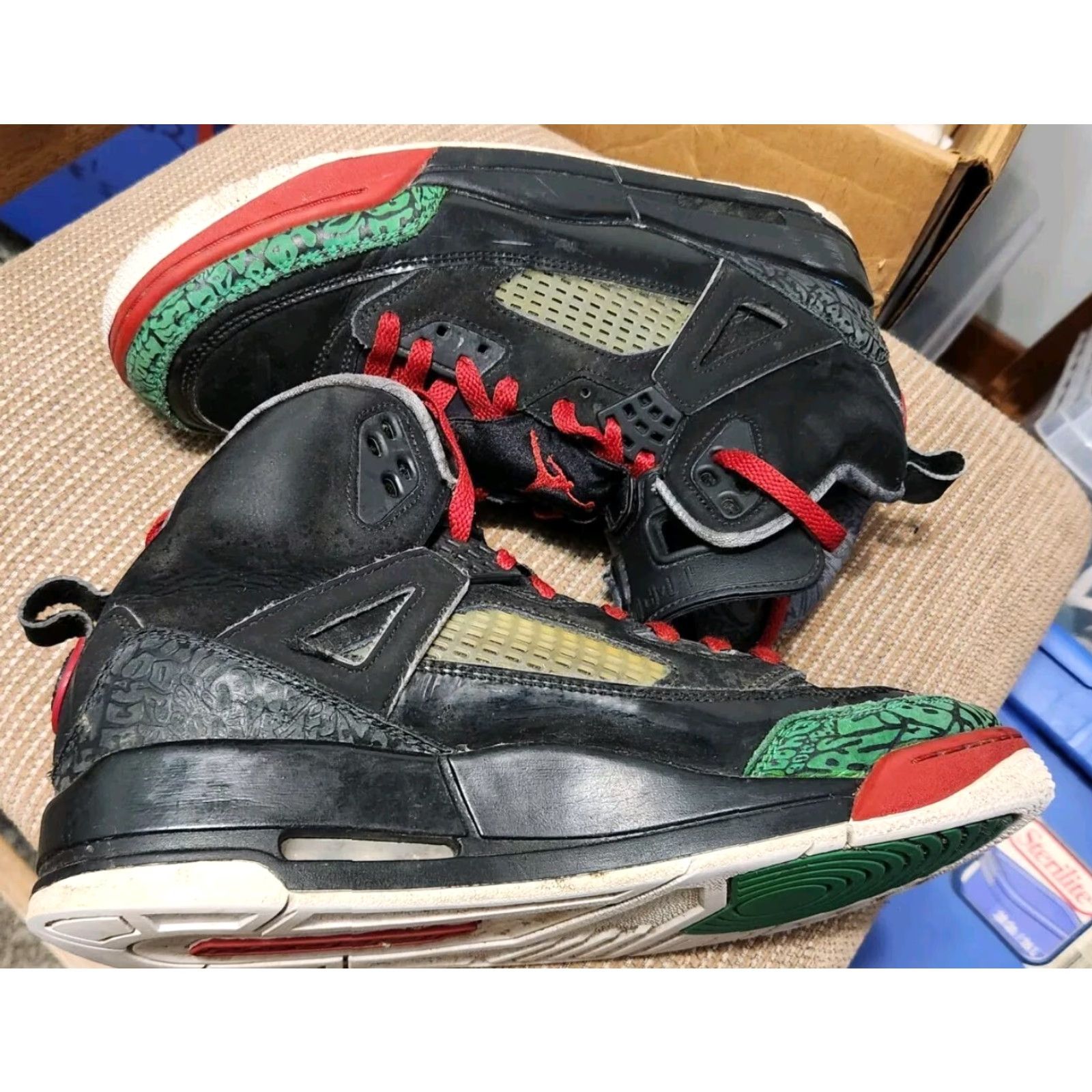 Jordan Brand VINTAGE? Size US 10 / EU 43 - 2 Thumbnail