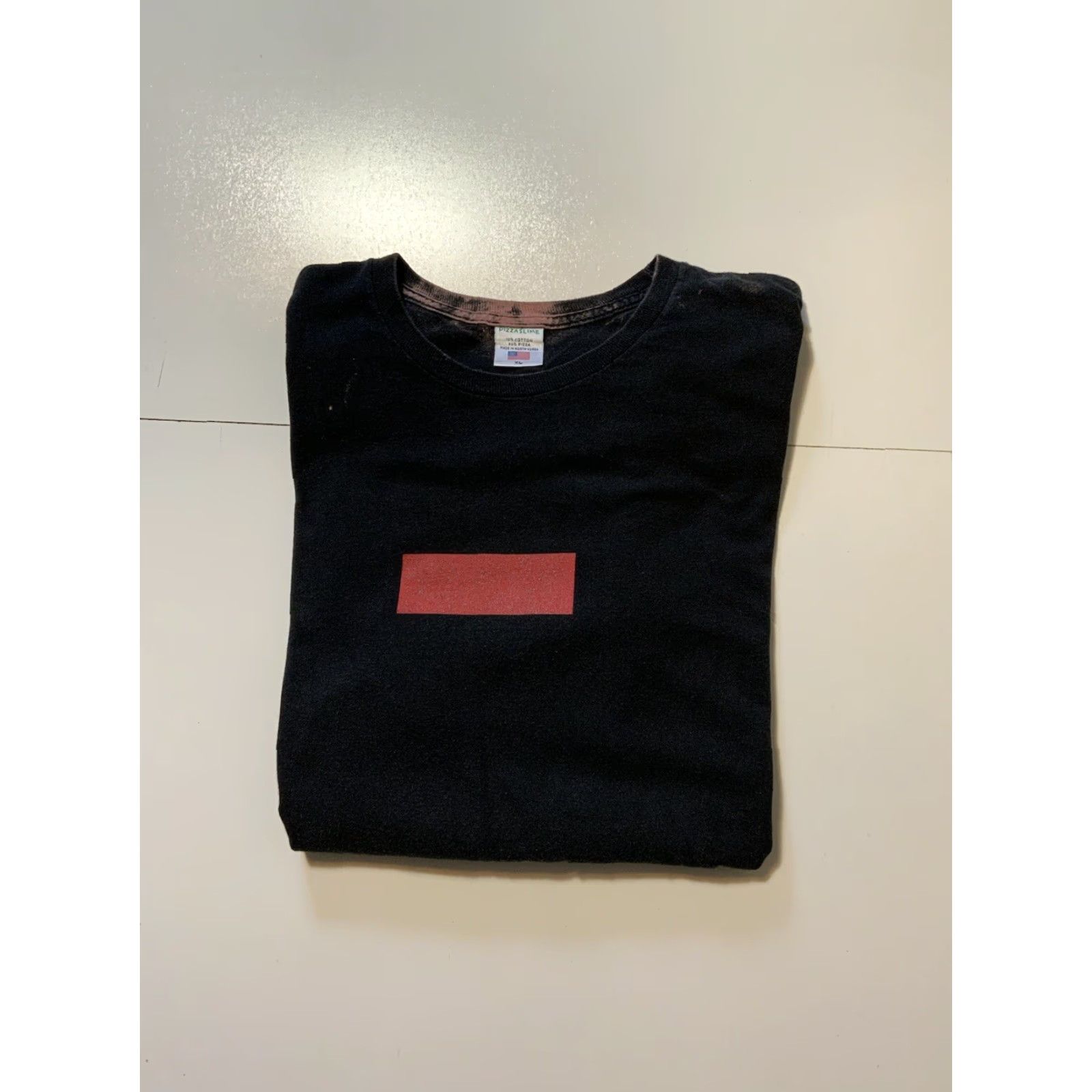 Vintage Sold Out!! Box Pizza Slime Empty Box Logo Black Graphic S/S Crew T-shirt XL Men Regular Black Logo 50 Inch Chest 25 Pit 31 Shoulder to Hem Size US XL / EU 56 / 4 - 6 Thumbnail
