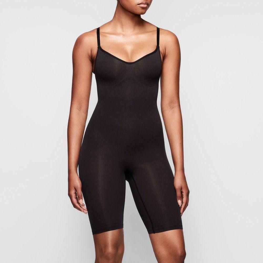 Designer Ct1336 Skims Sculpting Body Suit Mid Thigh With Open Gusset Size ONE SIZE - 2 Thumbnail