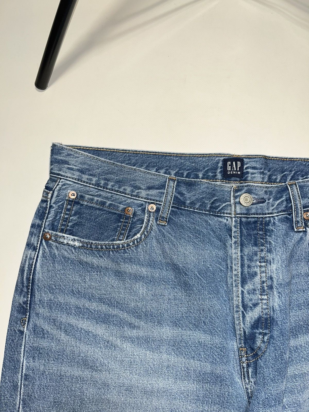 Gap Vintage GAP denim distressed boyfriend blue jeans Size US 31 - 9 Thumbnail