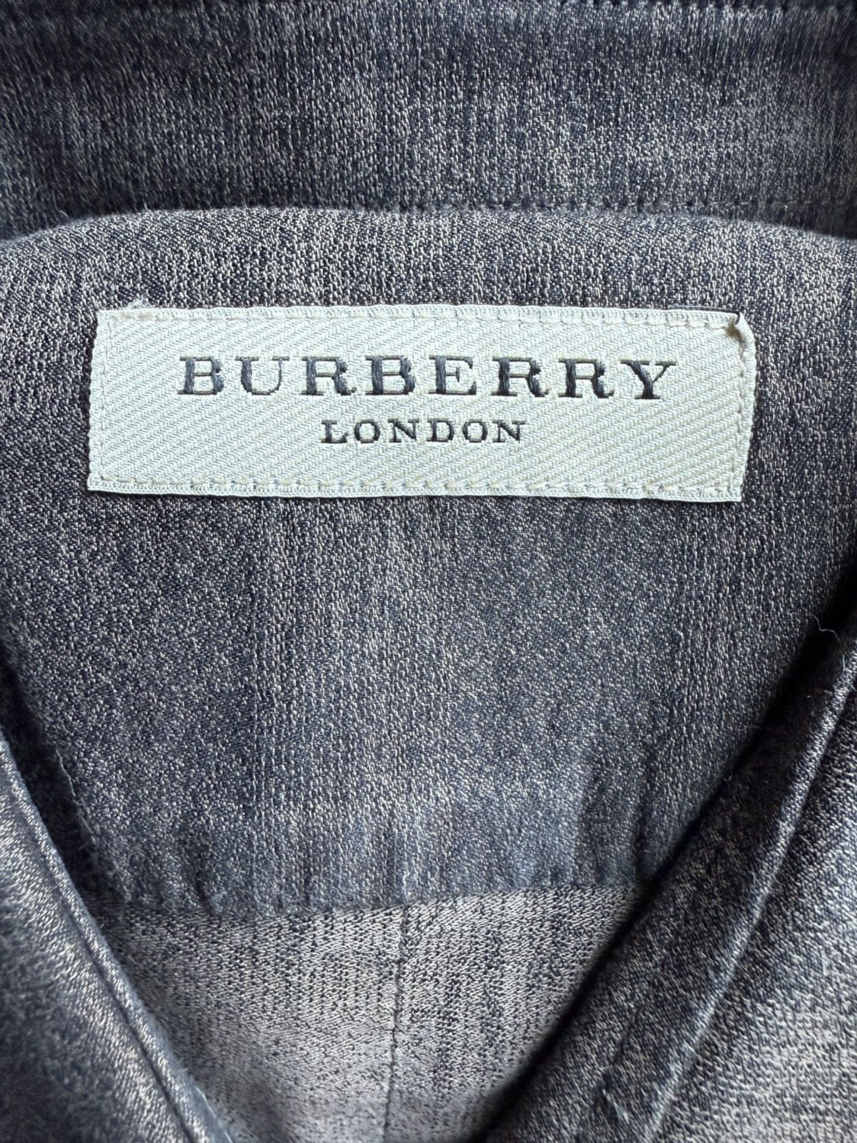 Burberry Burberry brown check shirt L Size US L / EU 52-54 / 3 - 3 Thumbnail