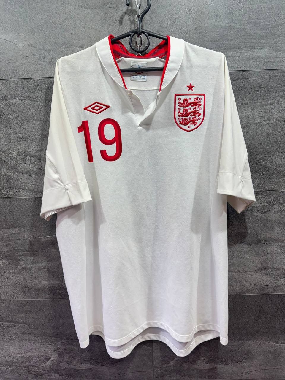 Umbro GASCOIGNE #19 ENGLAND Euro 2012 Home shirt Jersey UMBRO Size US XL / EU 56 / 4 - 2 Thumbnail