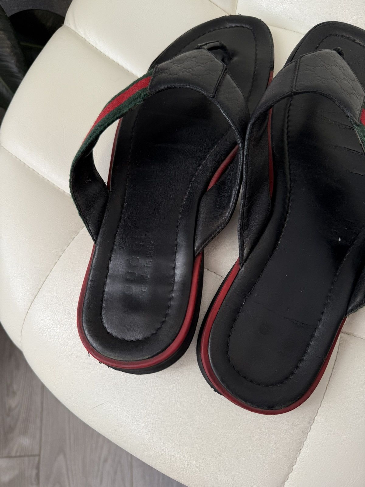 Gucci Gucci Black Leather Flip Flops Sandals GG Web Stripe Slides Size US 11 / EU 44 - 17 Thumbnail