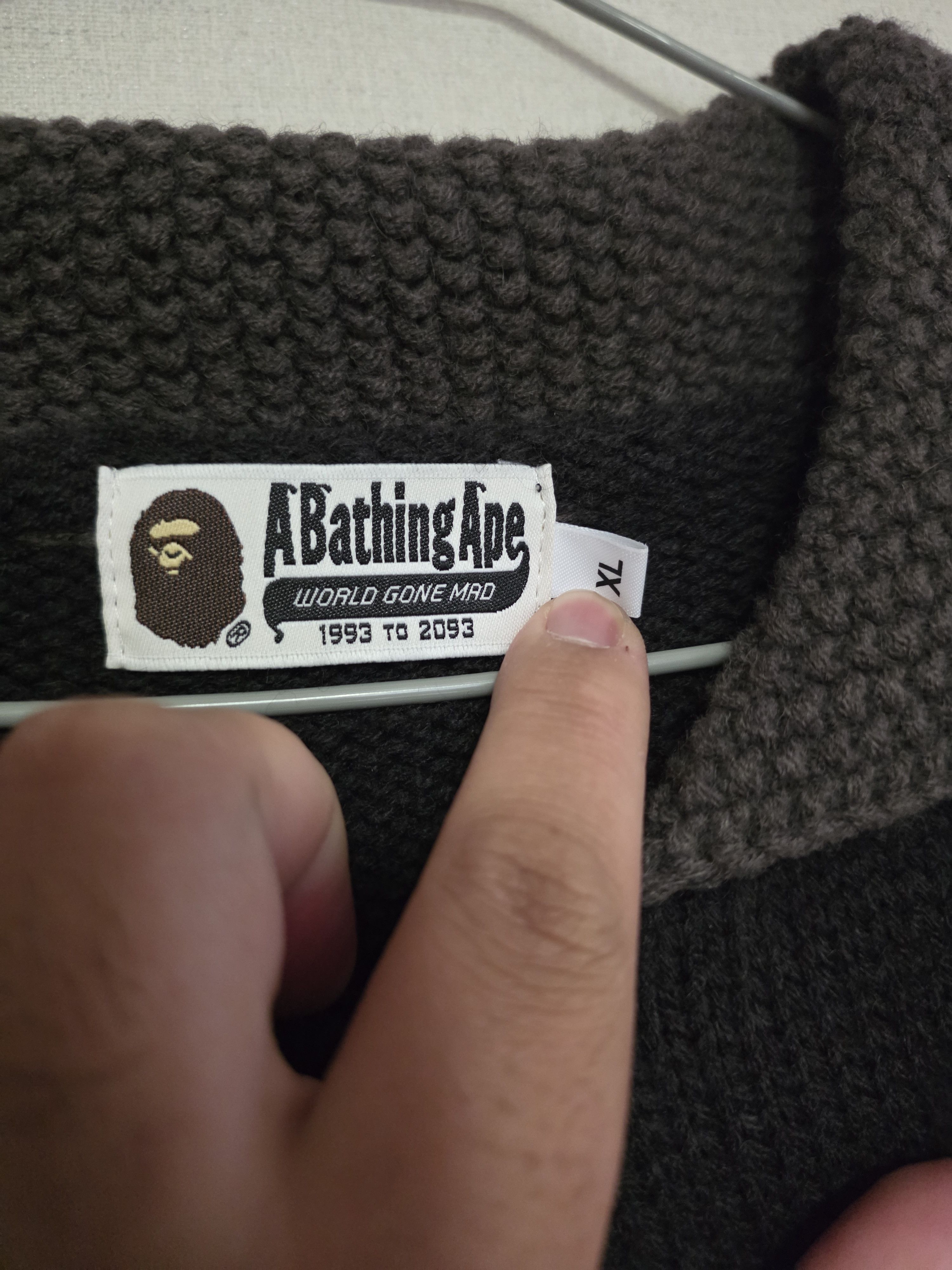 Bape BAPE 23FW Big Ape Head Cowichan Knit Sweater (Gray) Near New Size US XL / EU 56 / 4 - 3 Thumbnail