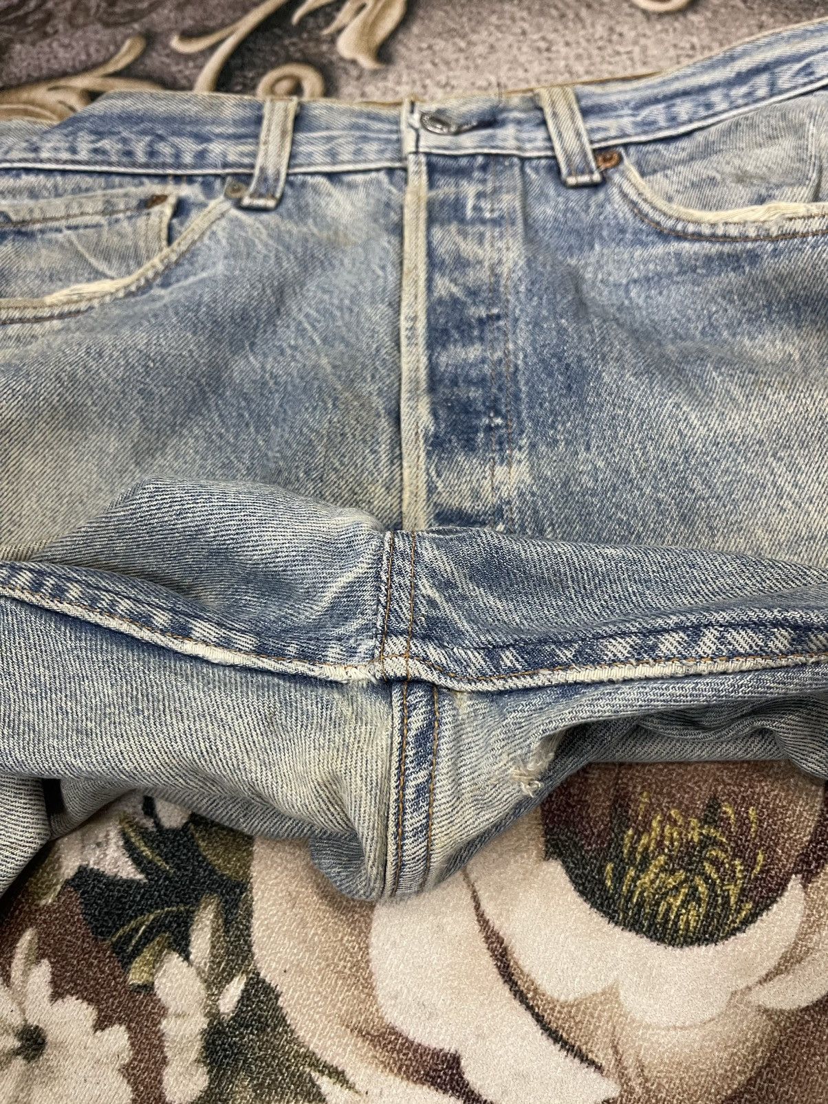 Levi's Vintage Levis Distressed Streetwear Size US 33 - 12 Thumbnail