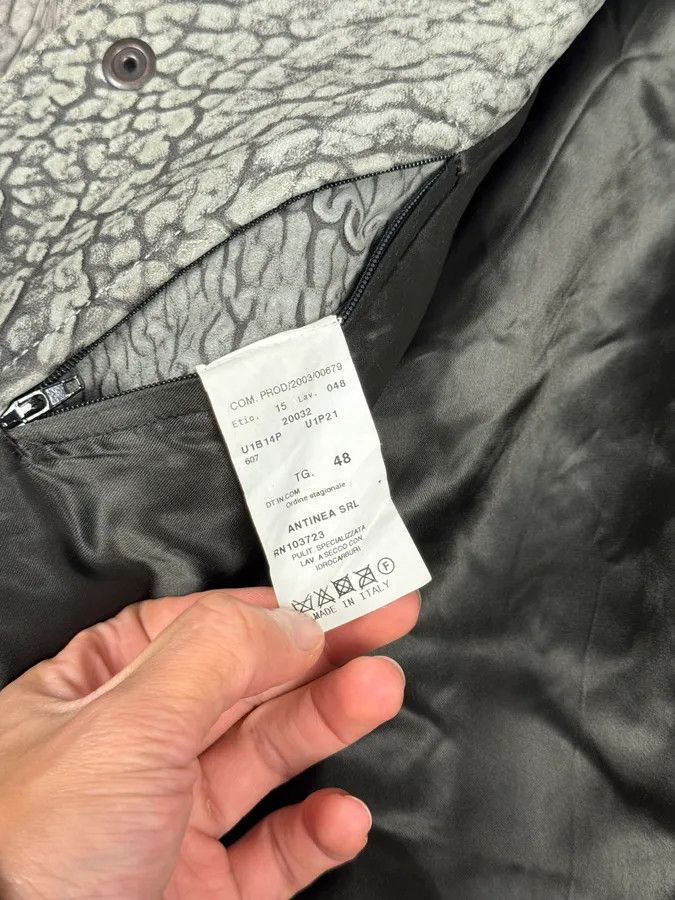 Emporio Armani AW2003 Emporio Armani Grey Cracked Effect Leather Jacket Size US M / EU 48-50 / 2 - 6 Thumbnail
