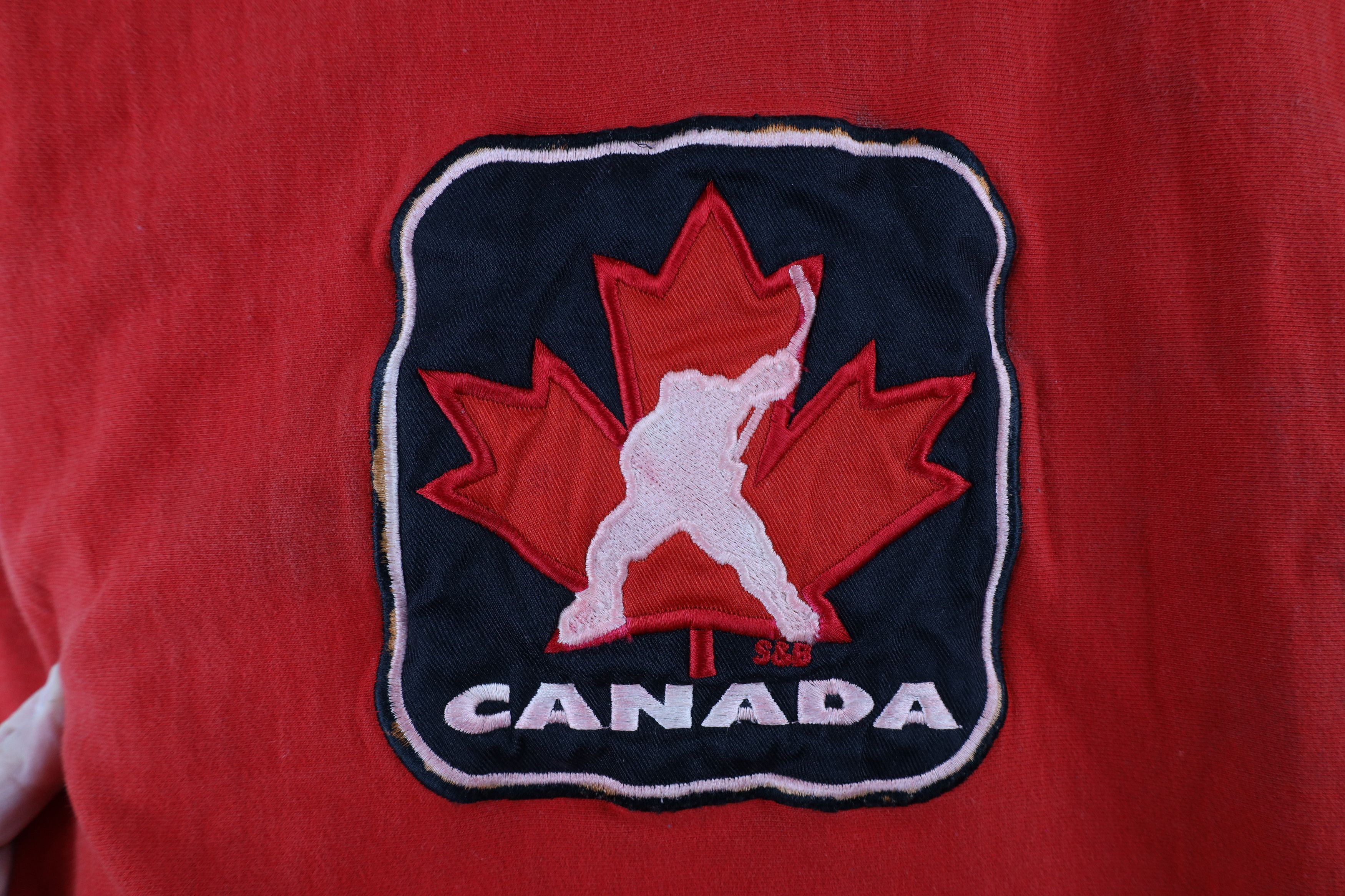 Vintage Vintage 90s Y2K Heavyweight Canada Hockey Sweatshirt Red Size US XXL / EU 58 / 5 - 4 Thumbnail
