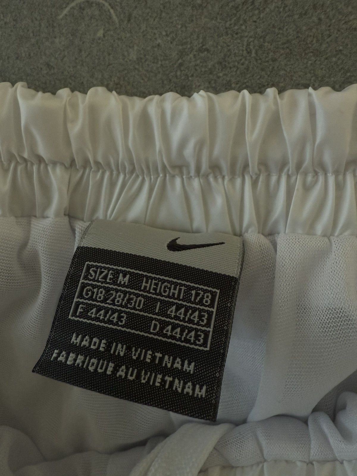 Vintage Vintage nike pants Size US 33 - 4 Thumbnail