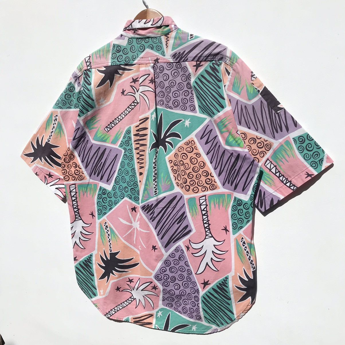 Vintage Vintage 90s Leggoons Sportswear Hawaii Shirt Size US L / EU 52-54 / 3 - 4 Thumbnail