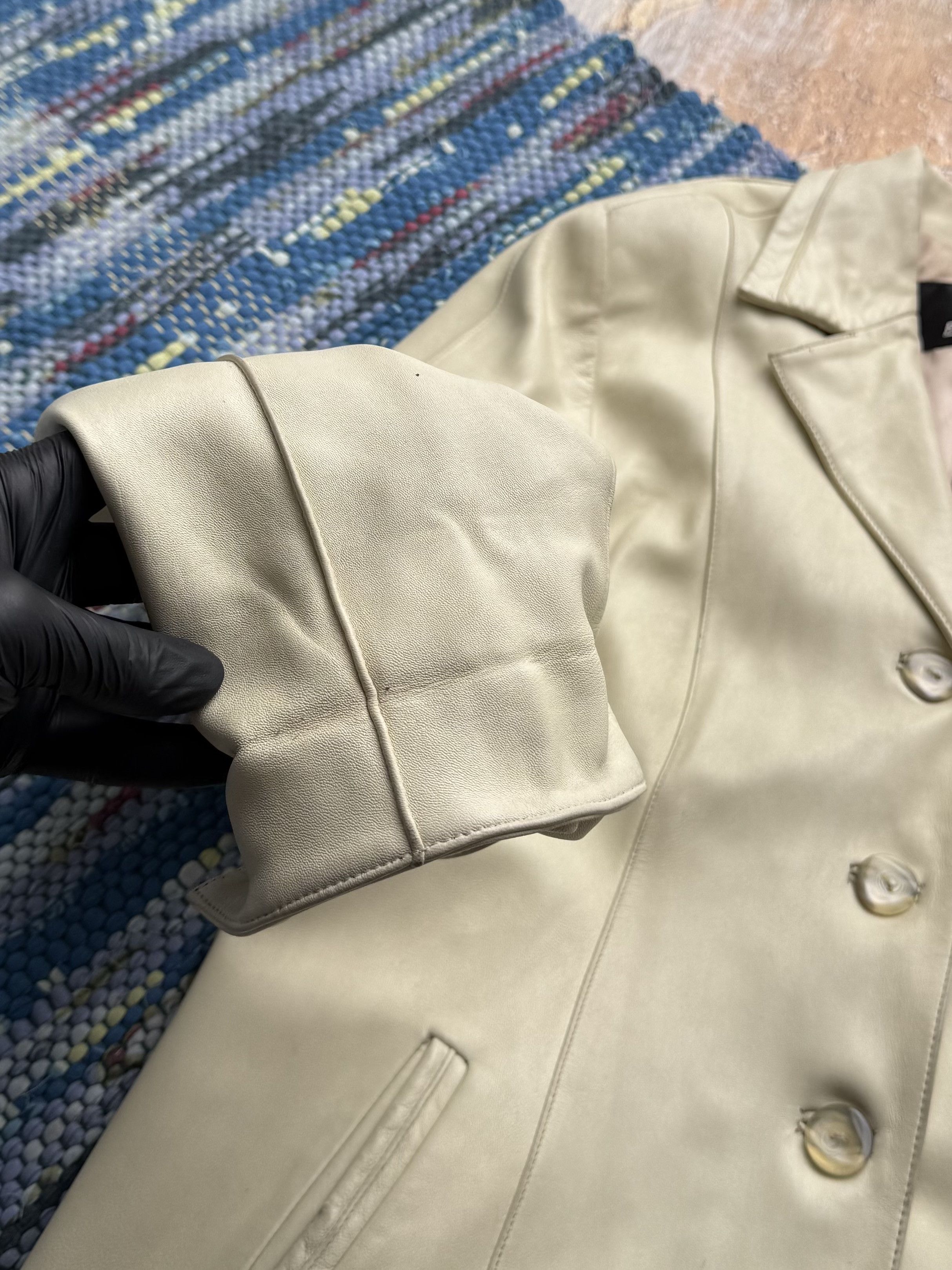 Vintage Vintage Genuine Cream Leather Jacket Tailored Smart Blazer Size L / US 10 / IT 46 - 3 Thumbnail