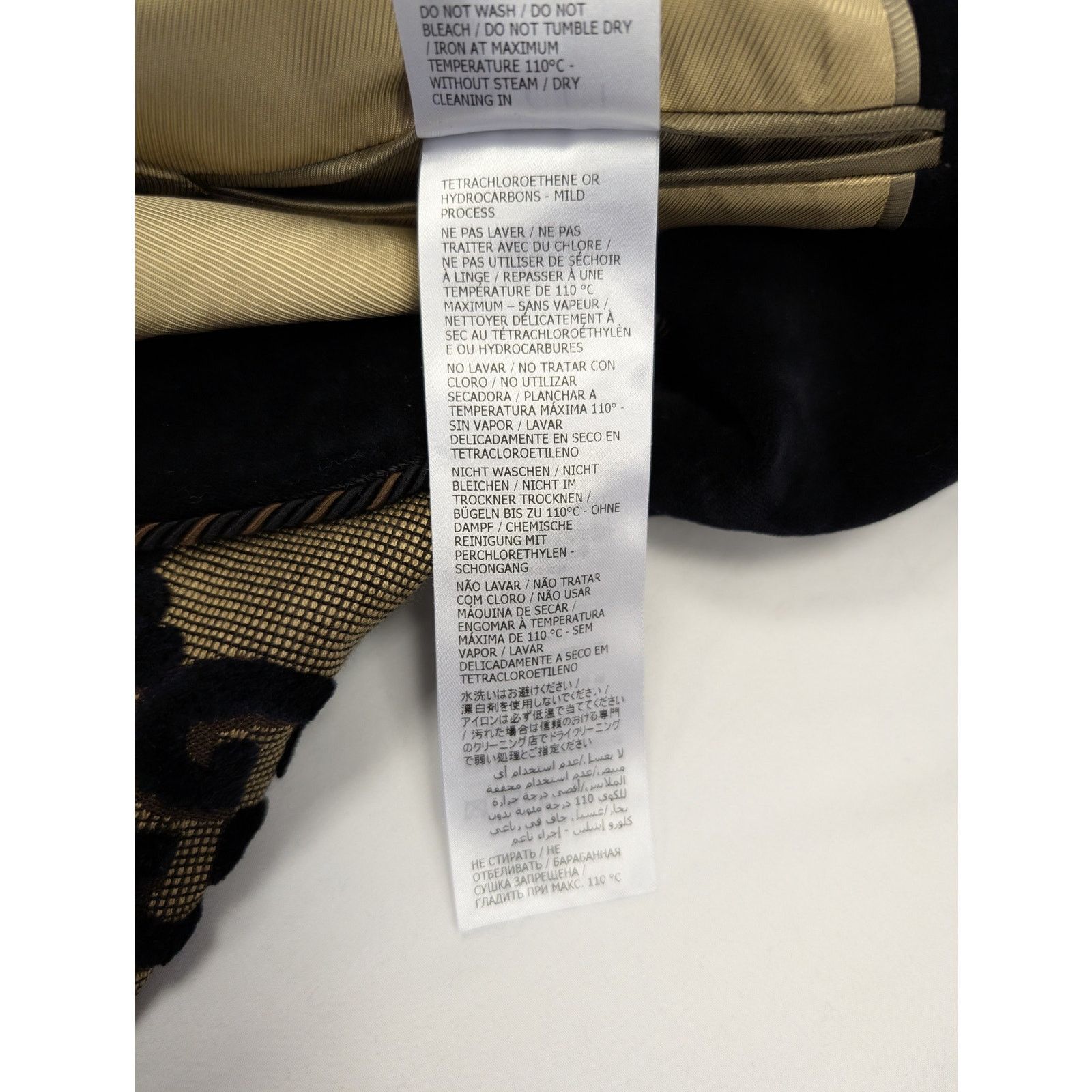 Gucci o1rshd1 GG Logo Blazer Jacket in Beige/Black Size US M / EU 48-50 / 2 - 16 Thumbnail