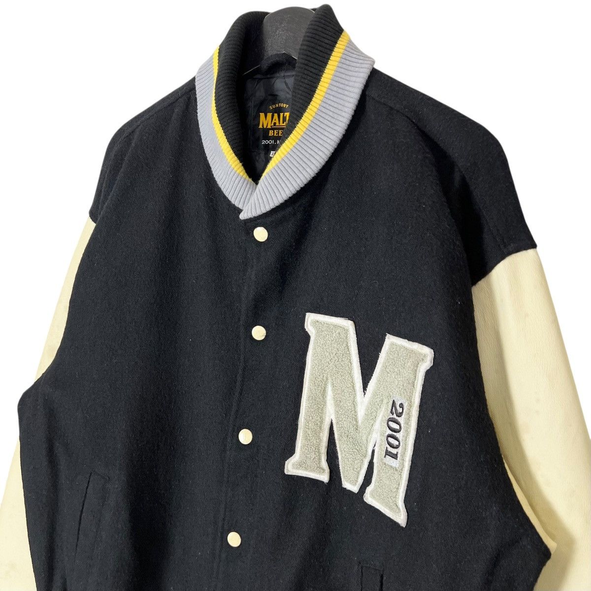 Vintage Vintage Suntory Malt’s Beer Leather Sleeve Varsity Jacket Size US XL / EU 56 / 4 - 4 Thumbnail