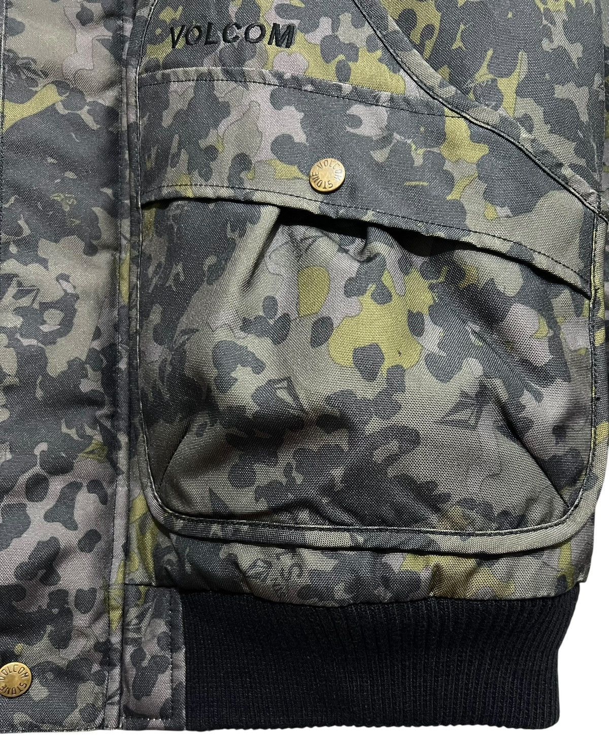 Volcom Vintage Volcom Camouflage Tactical Jacket Size US M / EU 48-50 / 2 - 11 Thumbnail