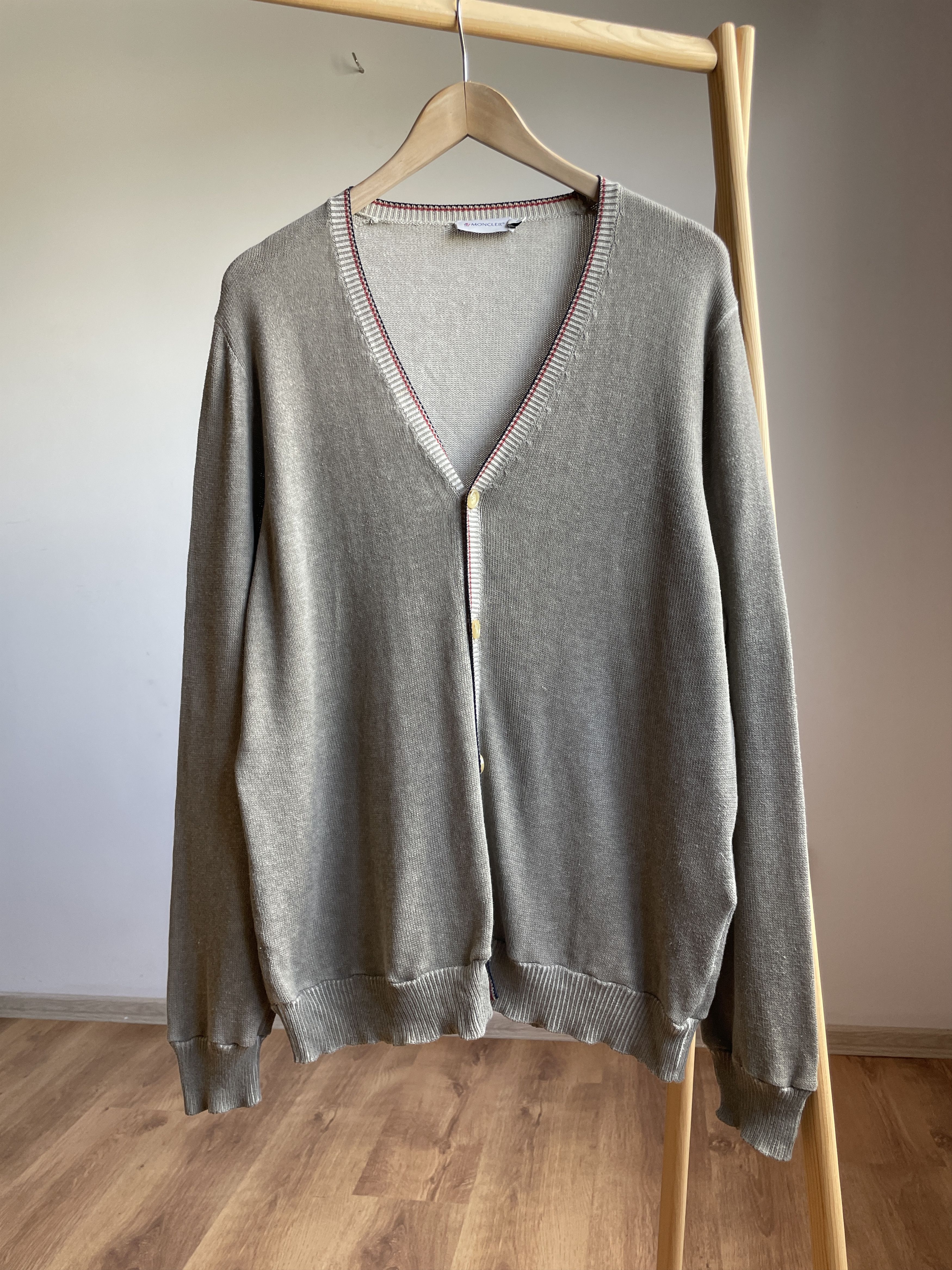MONCLER｜ROUND NECK KNITS (9C00011 M6329 999) Moncler MONCLER Men Sweater 9C00011 M6329 999 | Grailed