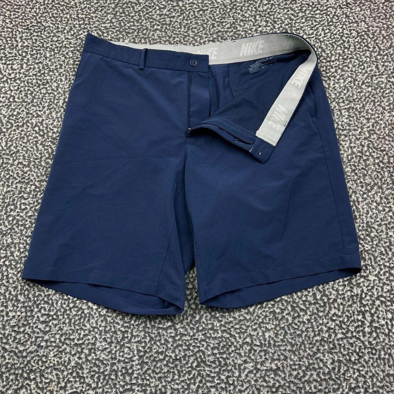 Nike Nike Dri-Fit Golf Shorts Men 36 Standard Fit Chino Pockets Size US 36 / EU 52 - 1 Thumbnail