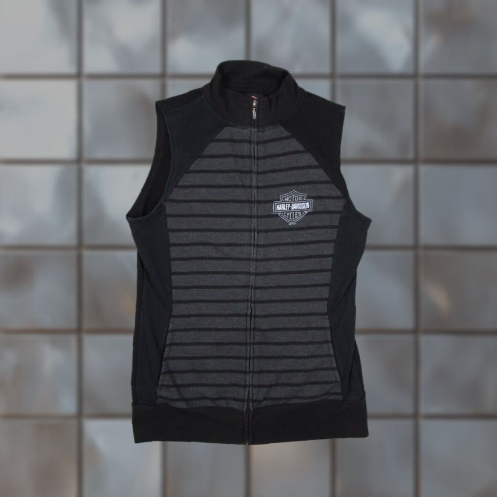 Harley Davidson Harley-Davidson Vest Women Medium Black Full Zip Lightweight Knit Sleeveless Size M / US 6-8 / IT 42-44 - 1 Thumbnail