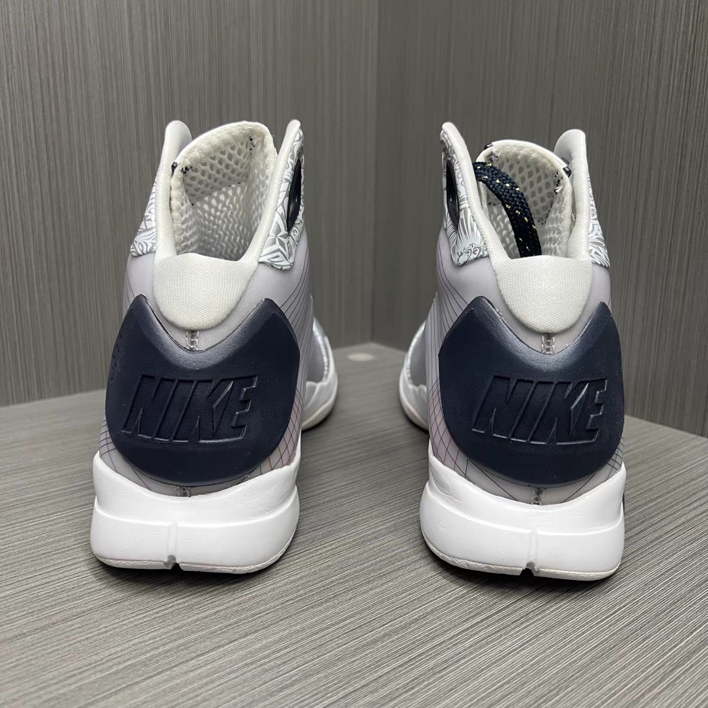 Nike Nike Adapt BB Mag Wolf Grey Basketball Shoes K15 Size US 11 / EU 44 - 3 Thumbnail