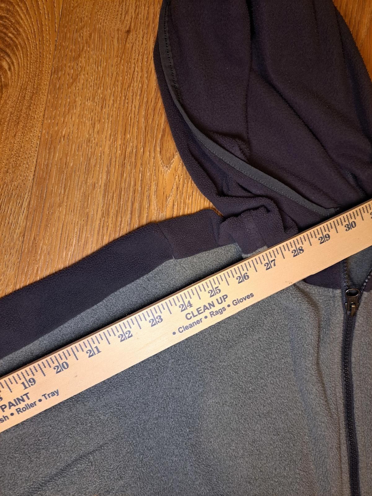 The North Face The North Face Fleece Jacket Youth XL Size 18 Gray Black Size US XL / EU 56 / 4 - 8 Thumbnail