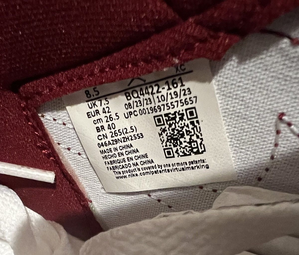 Jordan Brand Size 8.5 AIR JORDAN 1 RETRO HI 85 OG METALLIC BURGUNDY WHITE Size US 8.5 / EU 41-42 - 10 Thumbnail