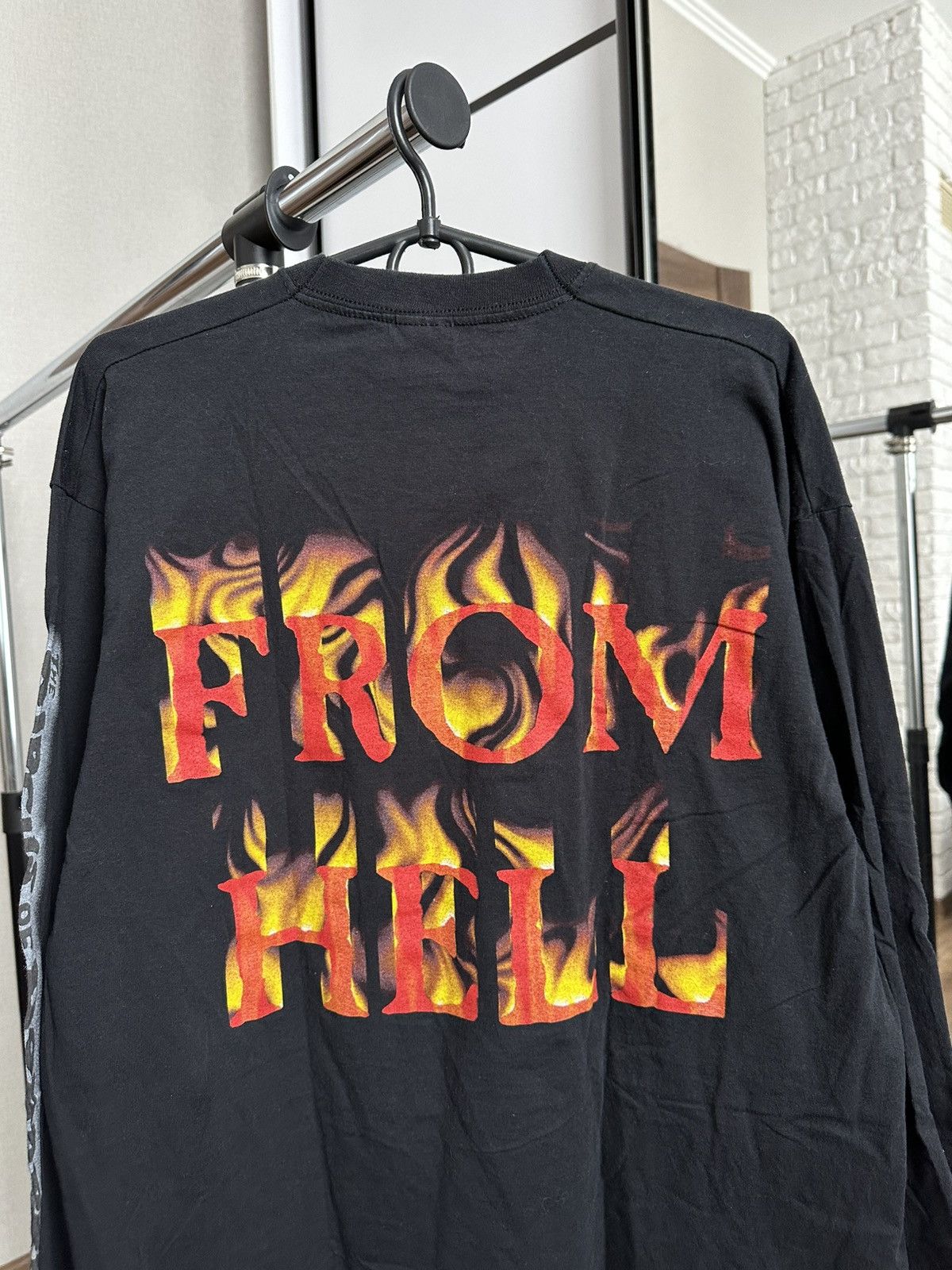 Vintage Vampire The Buffy Slayer From Hell Vintage Movie T-Shirt Size US L / EU 52-54 / 3 - 8 Thumbnail