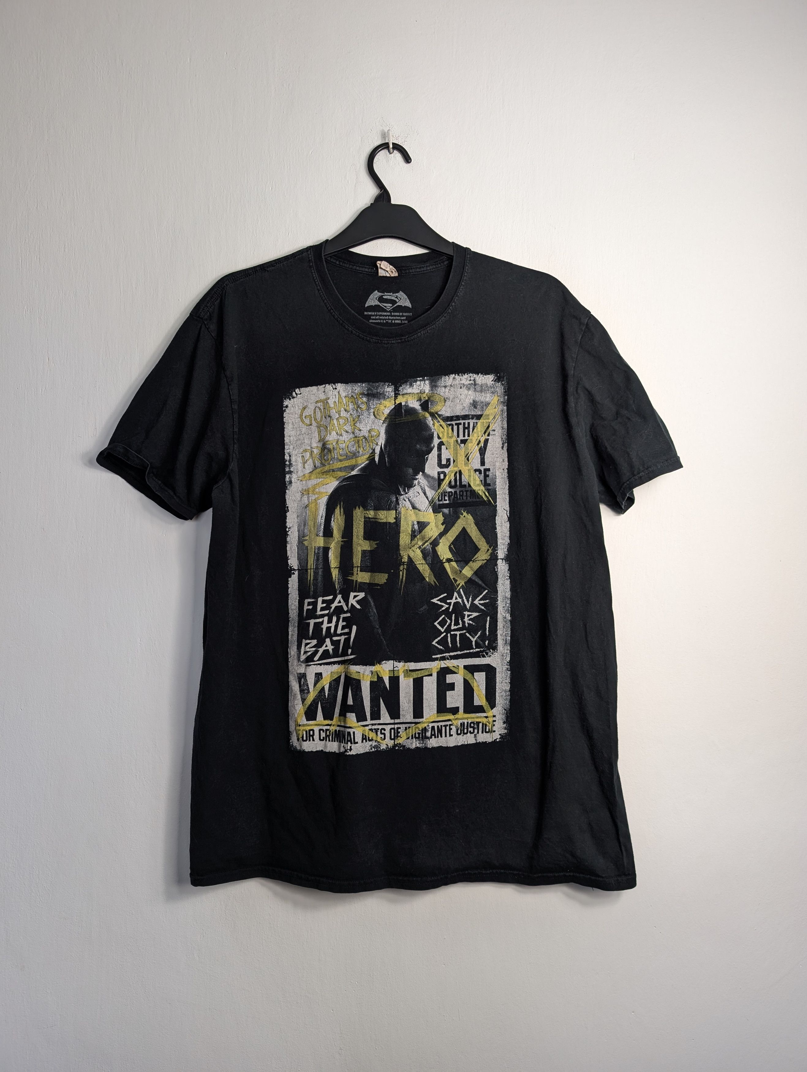DC Comics Batman Dawn of Justice DC Comics T-Shirt Graphic Tee Size US XXL / EU 58 / 5 - 1 Thumbnail