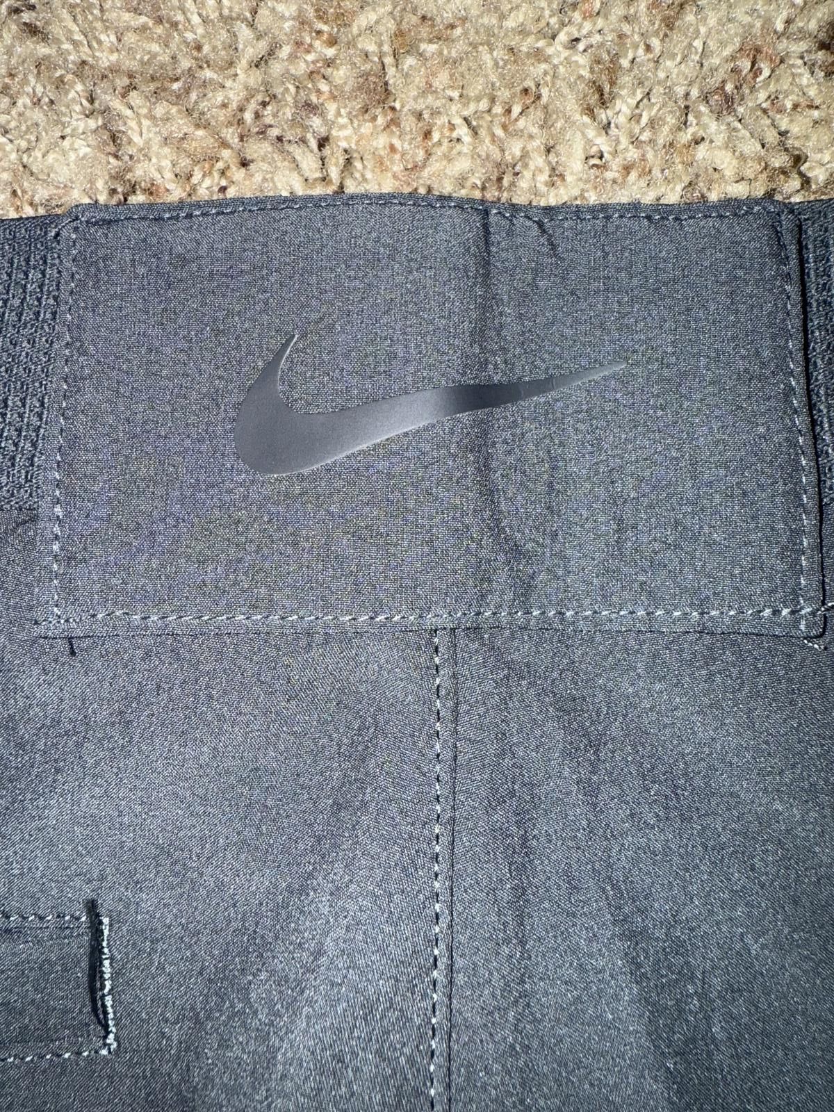 Nike Nike Men’s Dri Fit Vapor Slim-Fit Golf Pants Sample Size US 36 / EU 52 - 11 Thumbnail