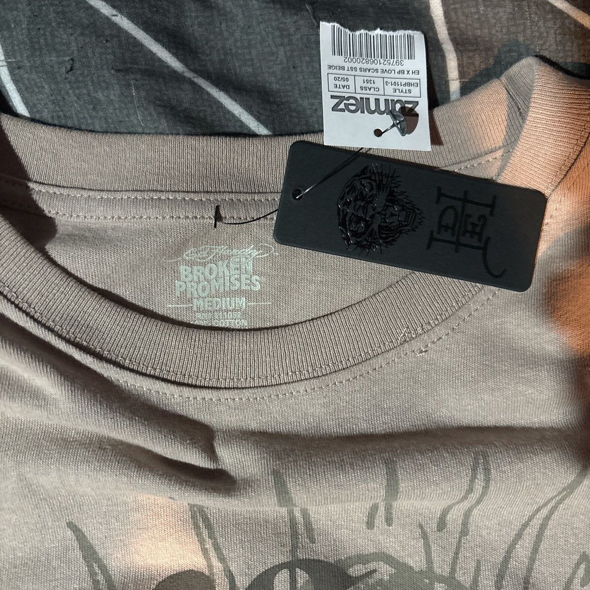 Ed Hardy Ed Hardy x Broken Promises Size US M / EU 48-50 / 2 - 3 Thumbnail