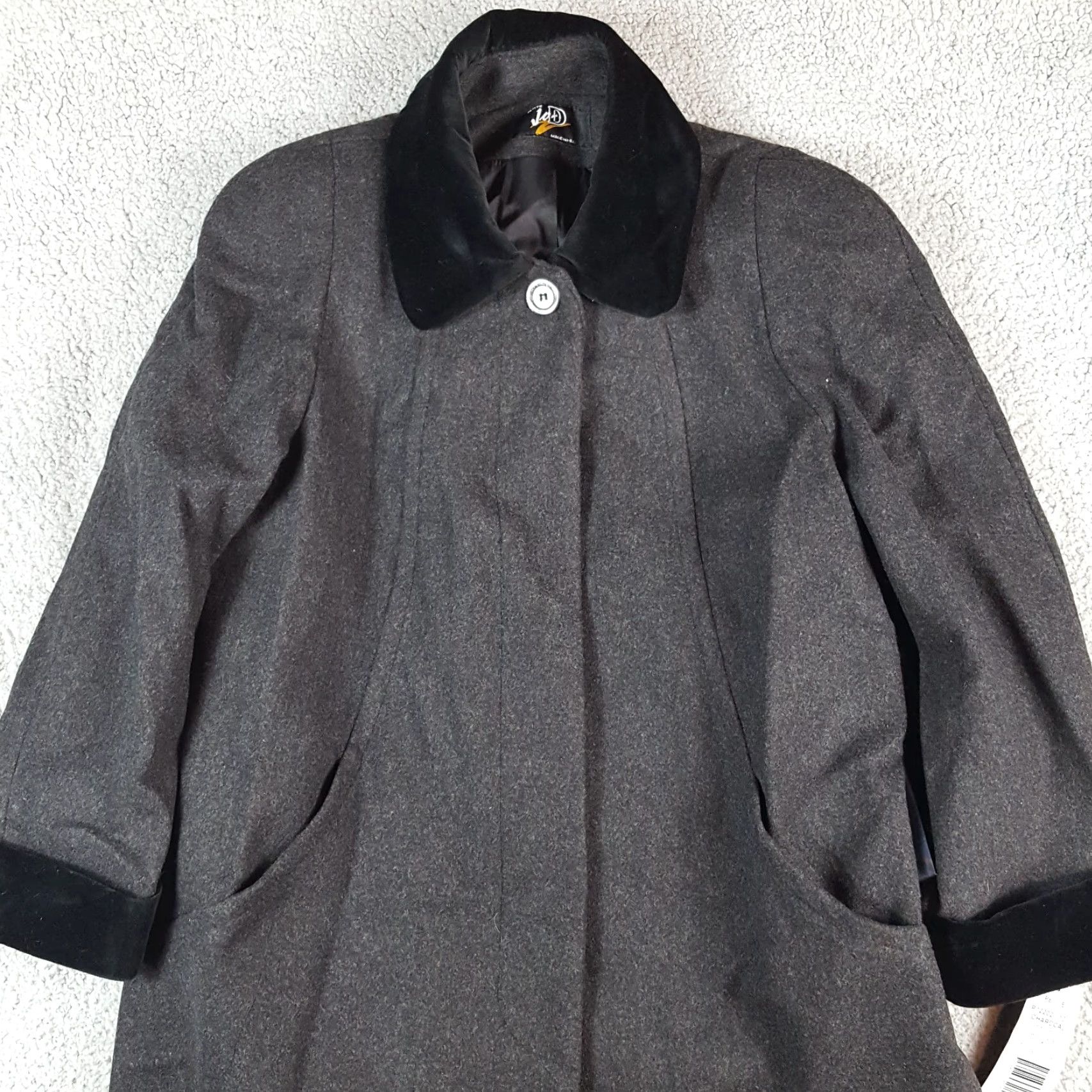Velvet VINTAGE Jo-D Charcoal Wool Lined Velvet Trim Sash Size 10 Petite Long Winter Overcoat Jacket Womens Size L / US 10 / IT 46 - 6 Thumbnail