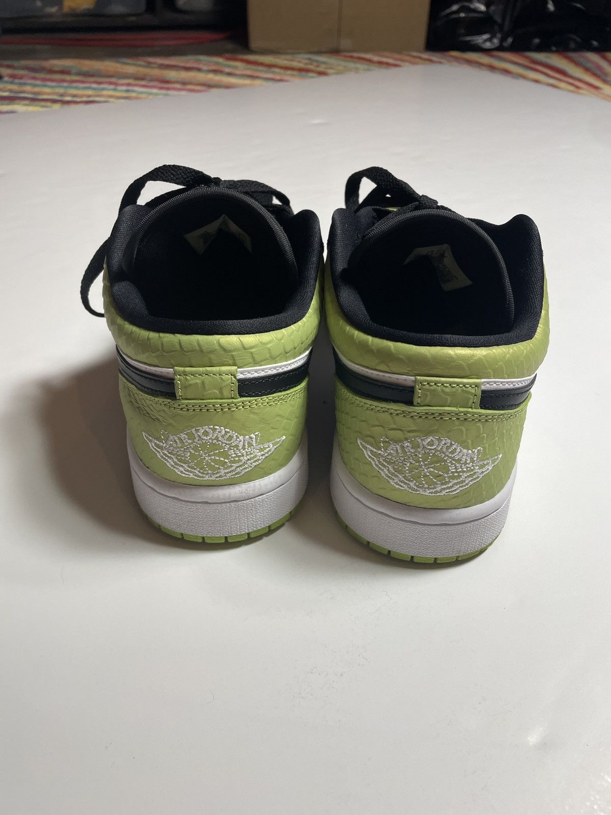 Jordan Brand × Nike Nike Air Jordan 1 Low SE vivid green snakeskin Size US 8 / EU 41 - 6 Thumbnail