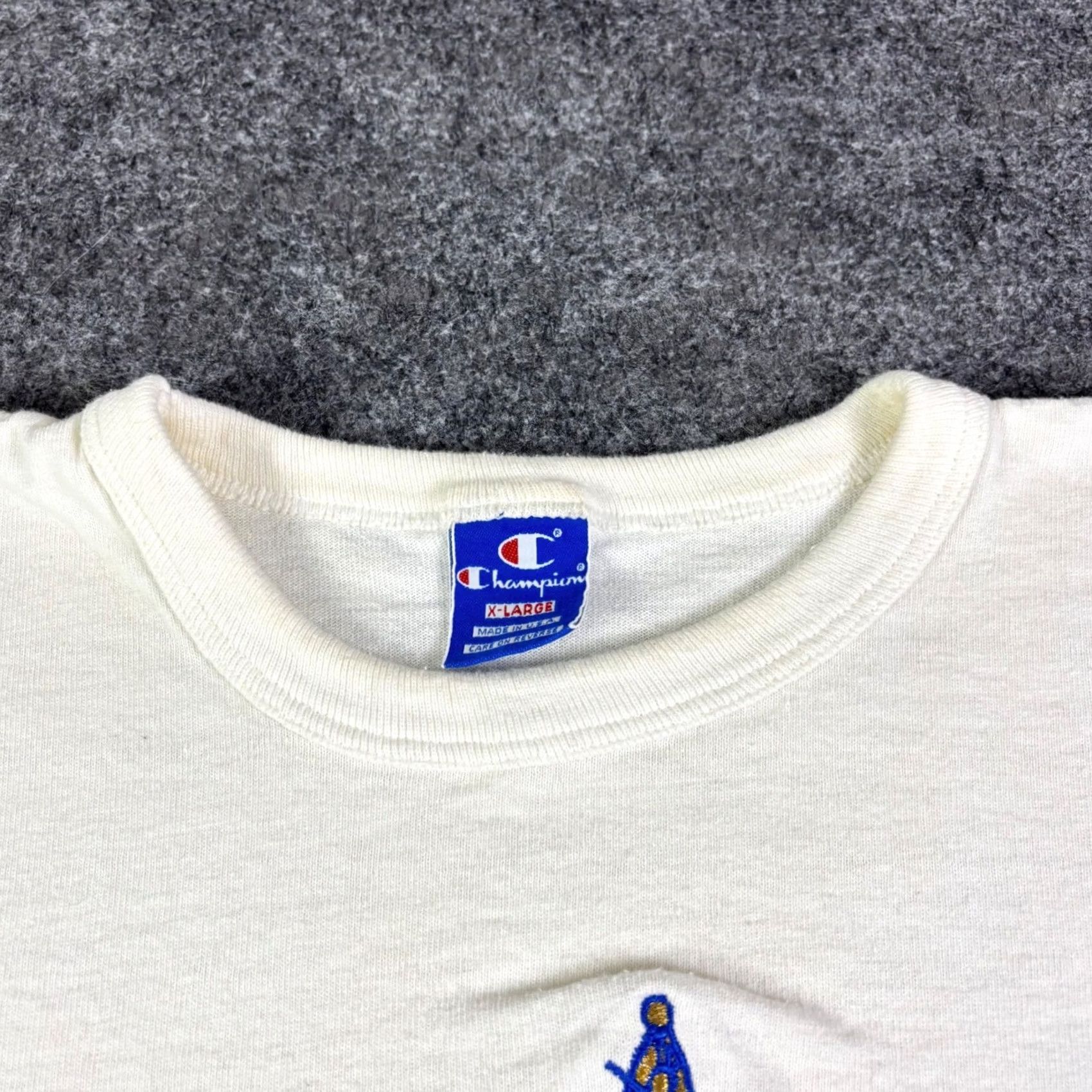 Champion VINTAGE Champion Notre Dame 150th Anniversary T-Shirt XL White 1992 USA Made Mens Shirt Graphic Tee Sportswear 1990s Size US XL / EU 56 / 4 - 5 Thumbnail