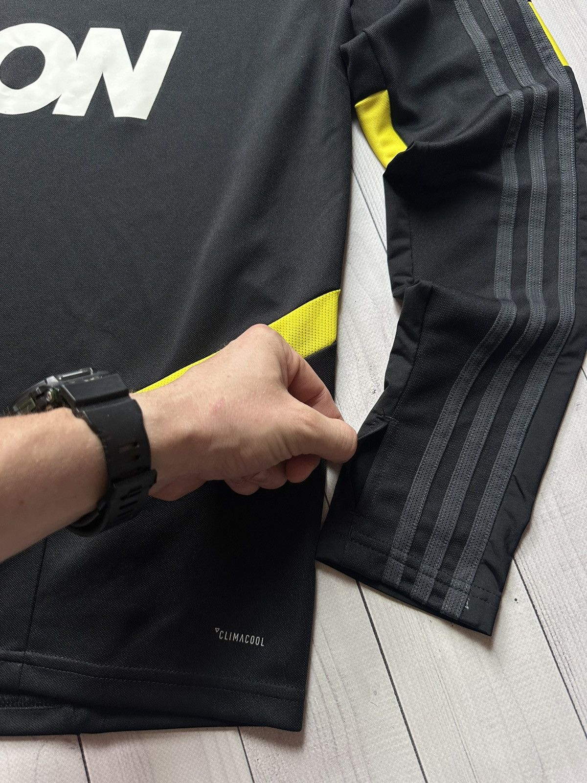 Adidas Adidas Manchester United training sweatshirt long sleeve M Size US M / EU 48-50 / 2 - 3 Thumbnail