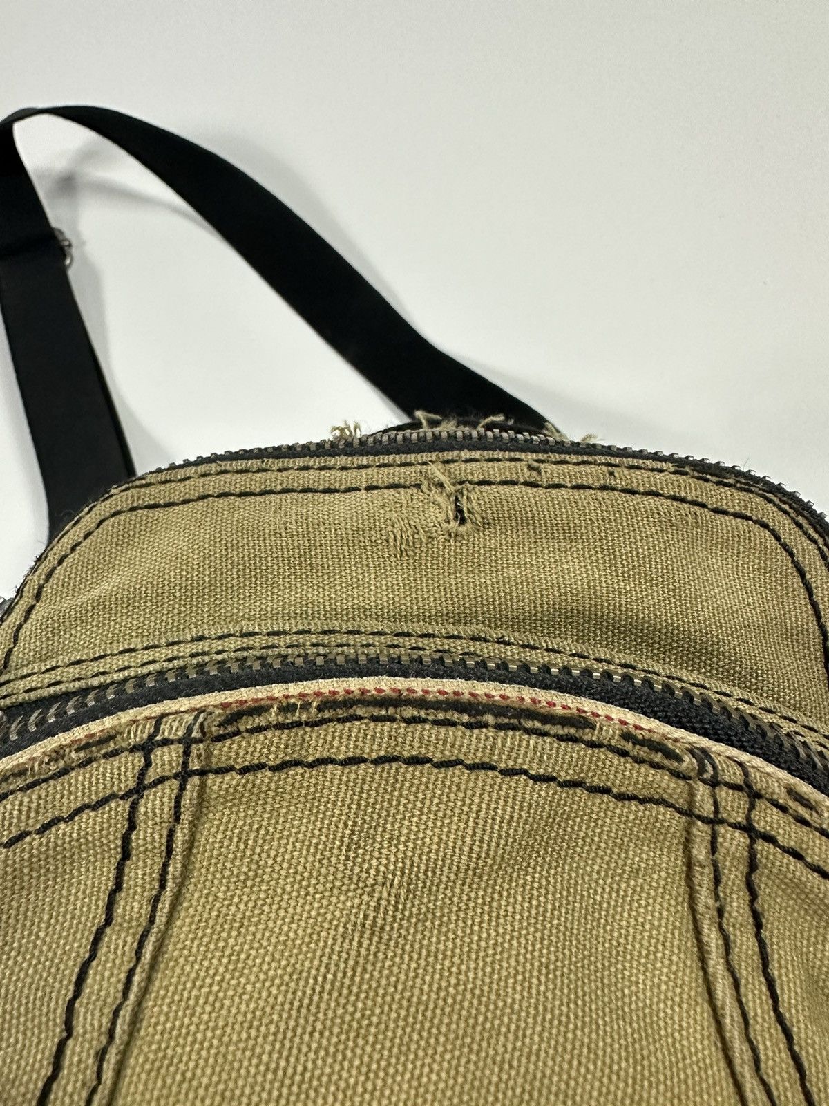 Diesel Vintage Diesel red Line Slevedge Distressed Crossbody Bag Size ONE SIZE - 7 Thumbnail