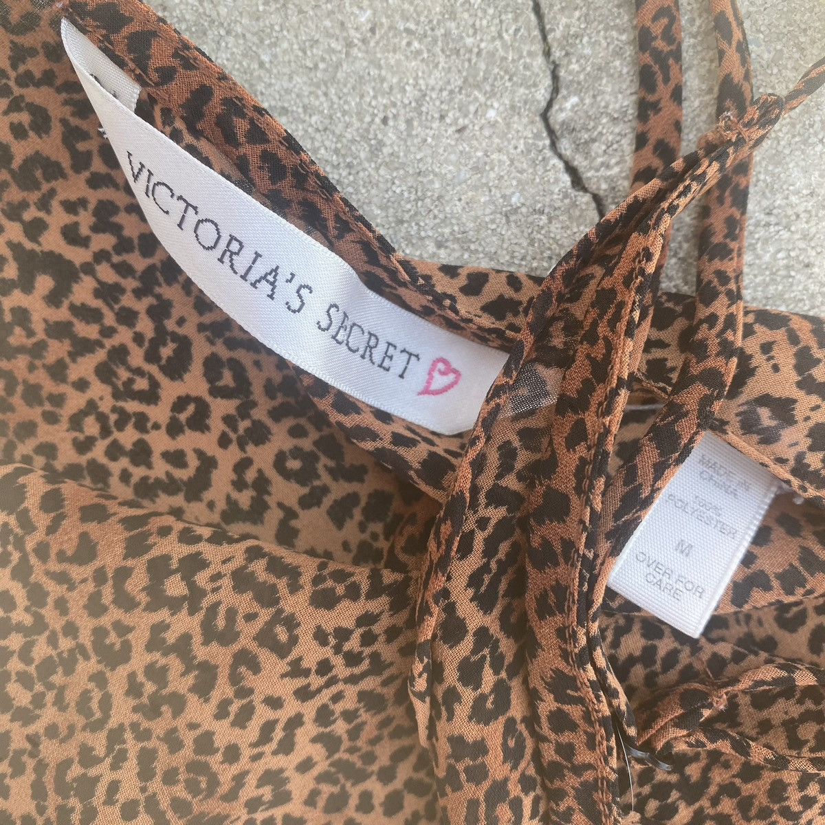 Victoria's Secret Vintage Victoria’s Secret Leopard Print Mini Slip Dress Size M / US 6-8 / IT 42-44 - 3 Thumbnail