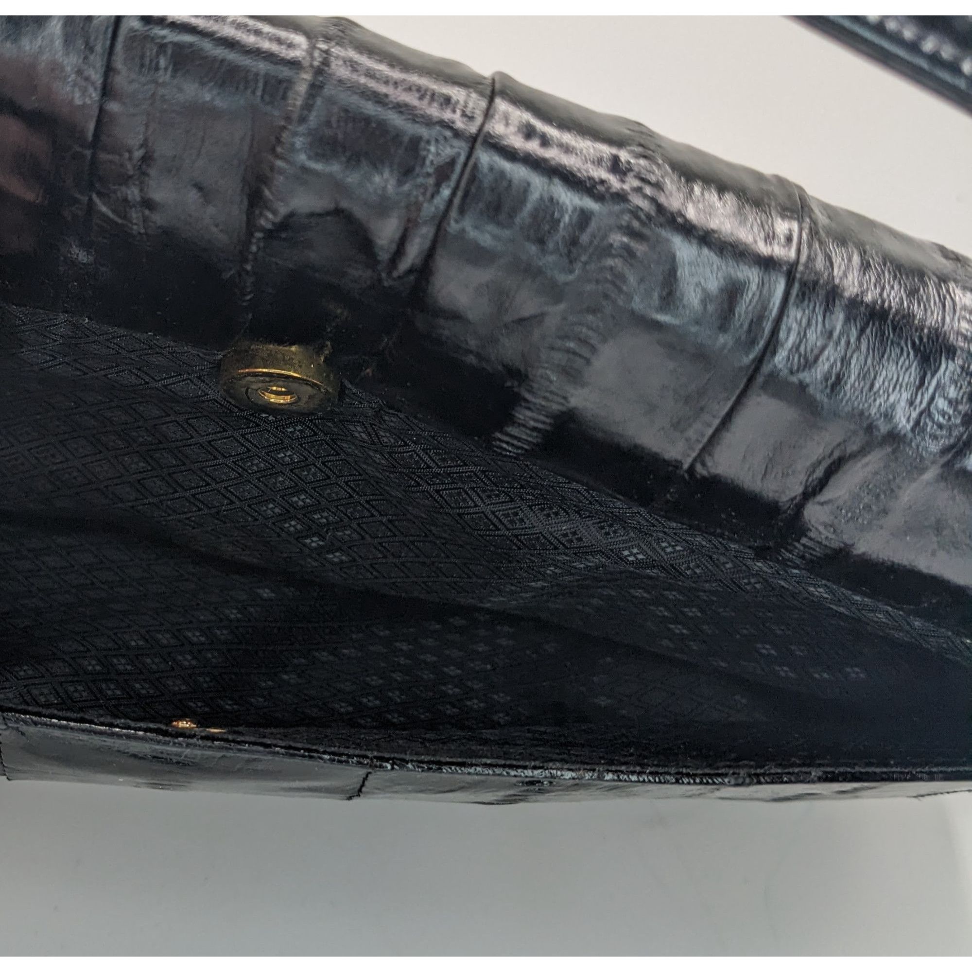 Other Vintage 80s Black Eel Skin Shoulder Bag With Gold Accents Ma Size ONE SIZE - 9 Thumbnail