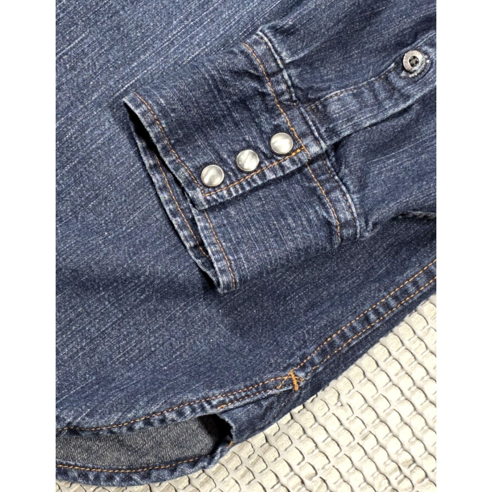 Tommy Hilfiger VINTAGE Tommy Hilfiger Denim Shirt XL Indigo Blue Pearl Snap Sleeve Button Western Size US XL / EU 56 / 4 - 7 Thumbnail