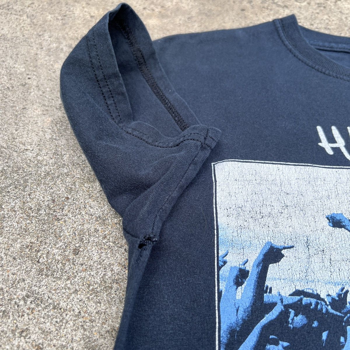 Vintage Y2K Handguns Angst Pop punk Band Promo Tee Faded Size US M / EU 48-50 / 2 - 3 Thumbnail