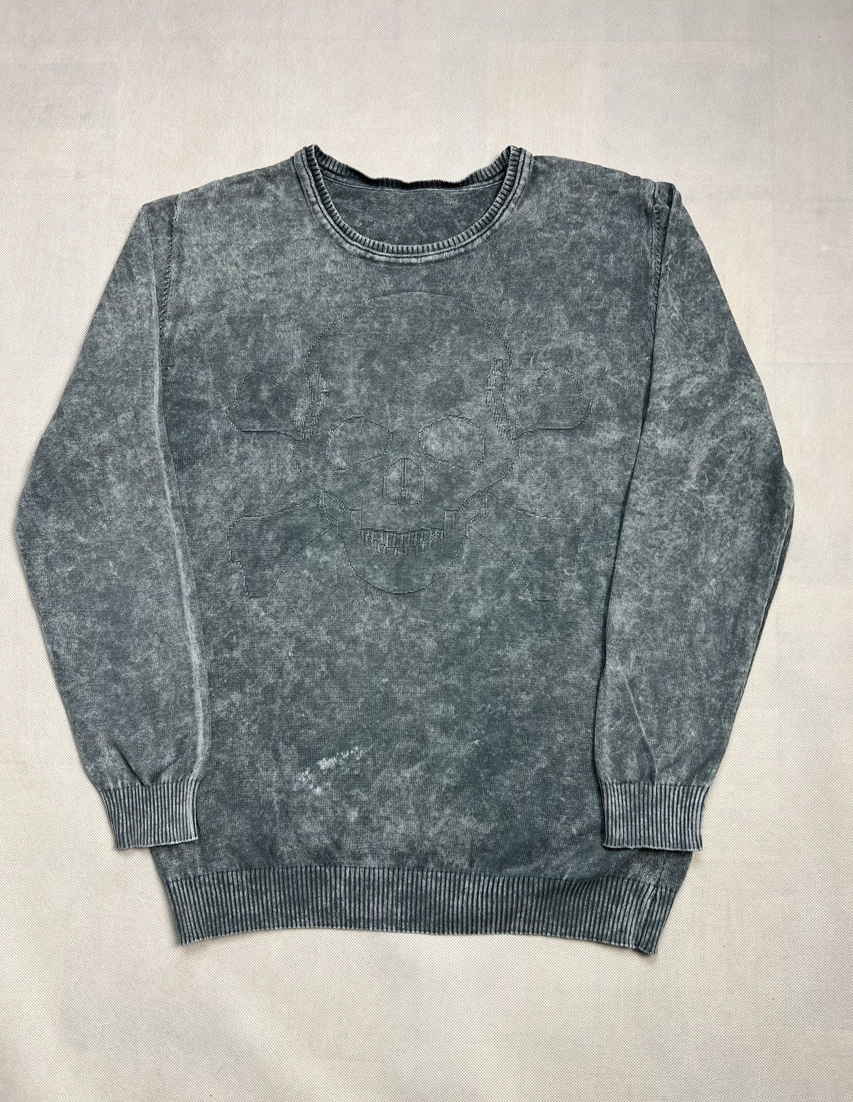 Vintage Sweater Big Skull Vintage Avant Garde Size US M / EU 48-50 / 2 - 1 Thumbnail