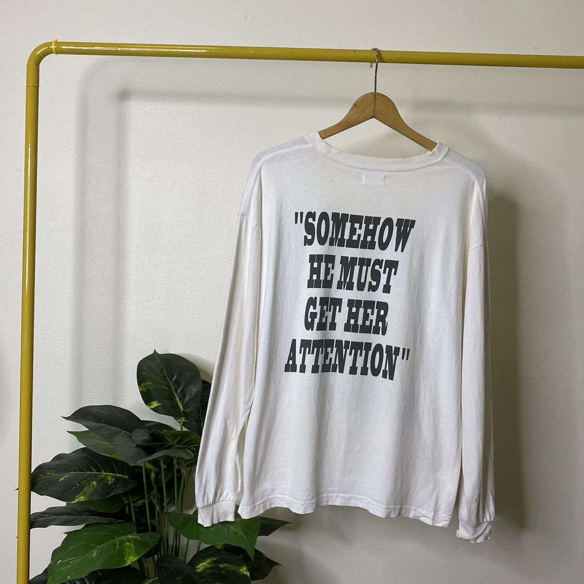 Peanuts × Vintage Vintage Peanuts Snoopy Big Graphic LS T Shirt Size US L / EU 52-54 / 3 - 5 Thumbnail
