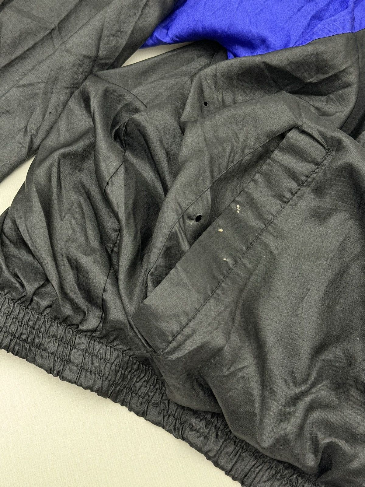 Nike Vintage 90s Nike Cross Training Windbreaker Jacket Size L-XL Size US XL / EU 56 / 4 - 7 Thumbnail