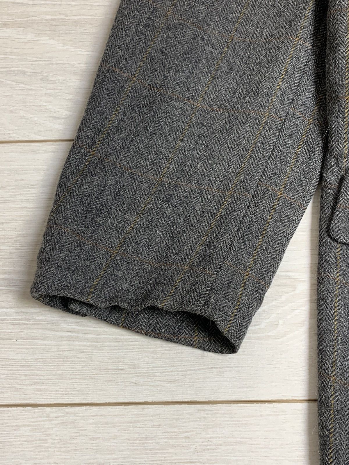 Burberry Vintage Burberrys’ Alpaca & New Wool Herringbone Blazer Grey Size 46S - 4 Thumbnail