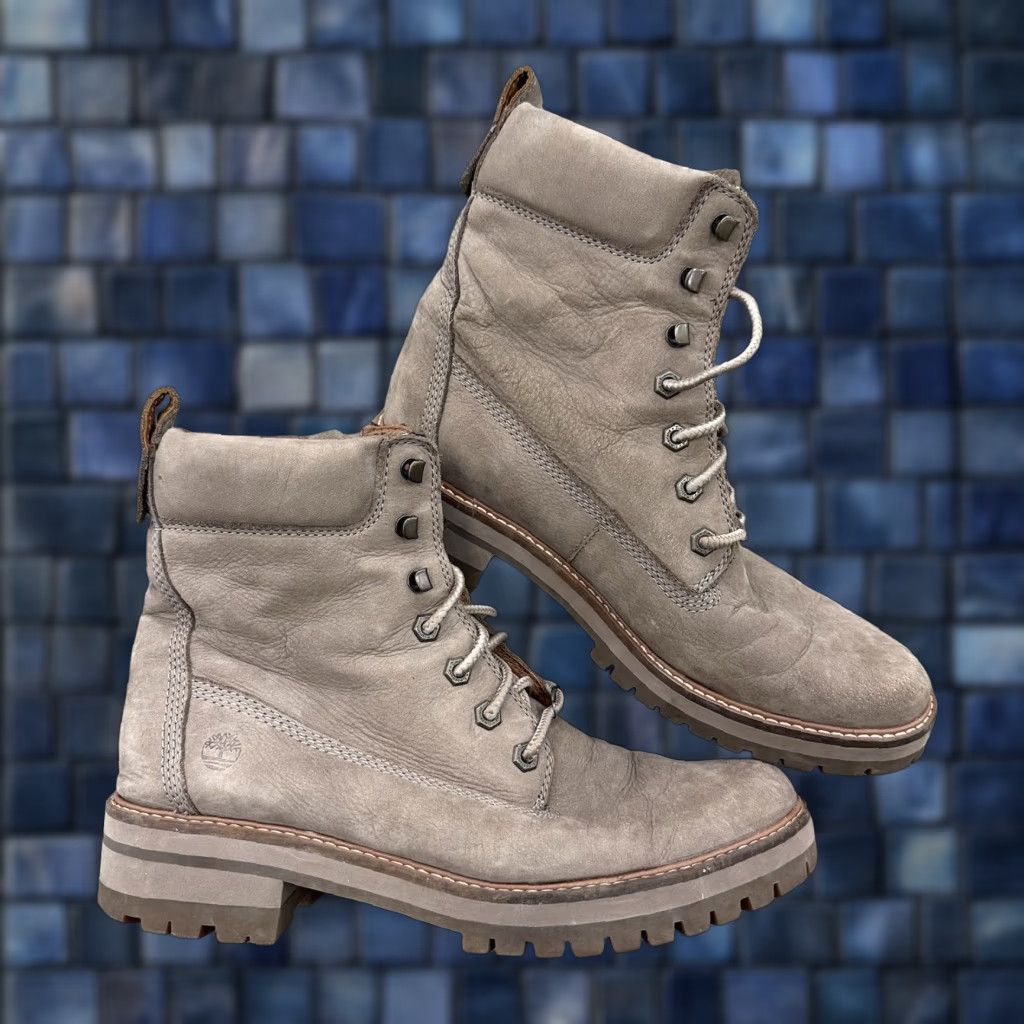 Timberland Timberland Courmayeur Valley 6-Inch Boots Women 10 Beige Nubuck Leather Lace-Up Rubber Sole Leather Upper Outdoor Combat Winter Casual Womens Size US 8 / IT 38 - 1 Thumbnail