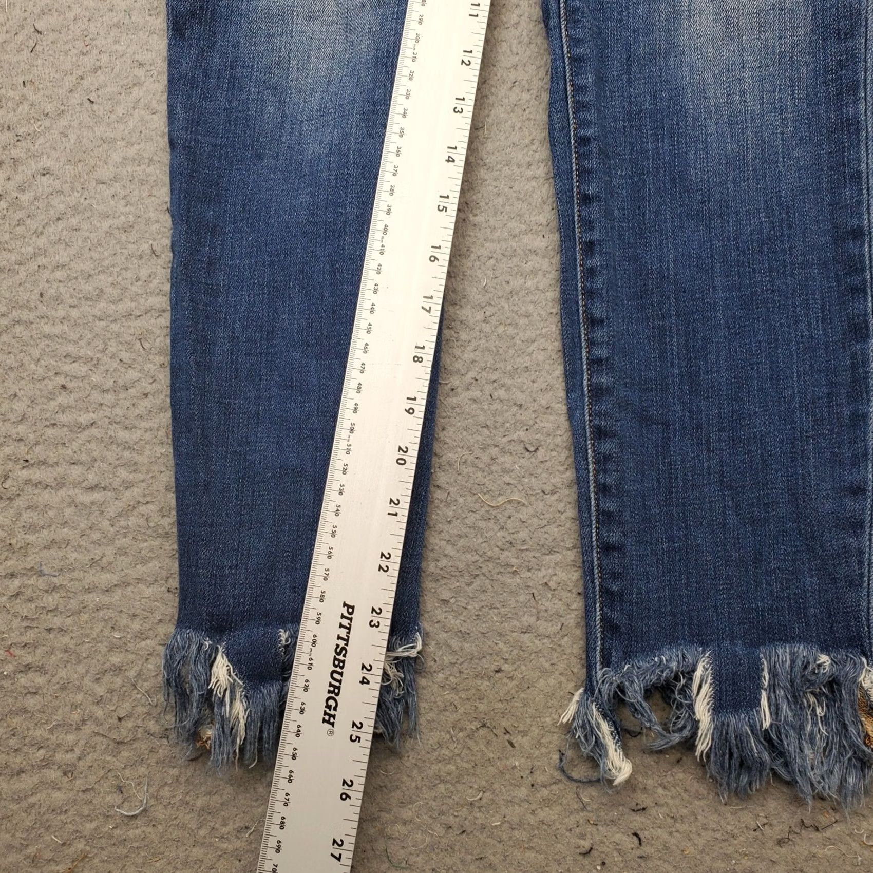 Vintage Hidden Jeans Womens 27 Blue Denim 5 Pocket Streetwear Frayed Hem Skinny Relaxed Regular Waist 28 Inseam 24 Inseam 32" Inseam Size 27" / US 4 / IT 40 - 4 Thumbnail