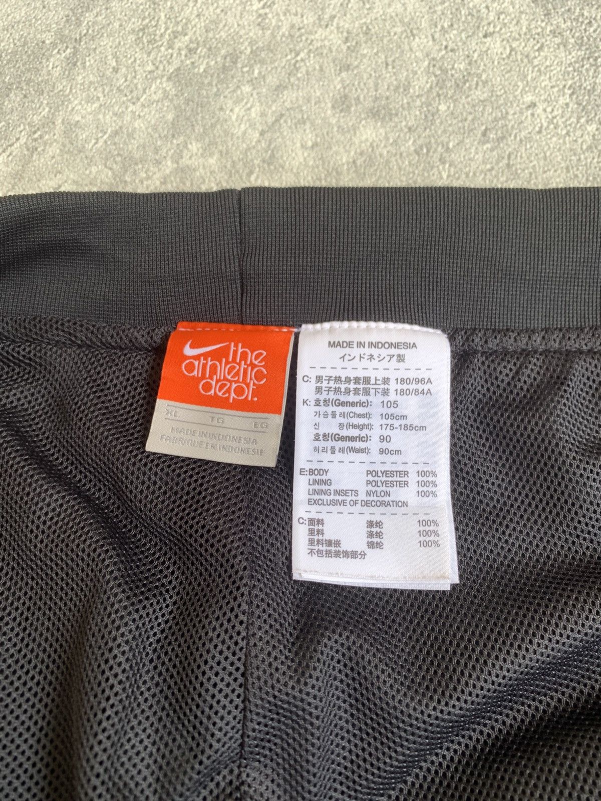 Nike Nike trackpants small logo stripe Size US 30 / EU 46 - 6 Thumbnail