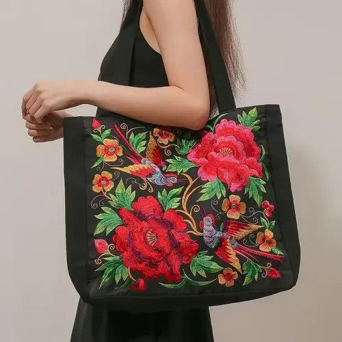 Other Red Phoenix Embroidered Women Canvas Shoulder Bag Size ONE SIZE - 1 Thumbnail